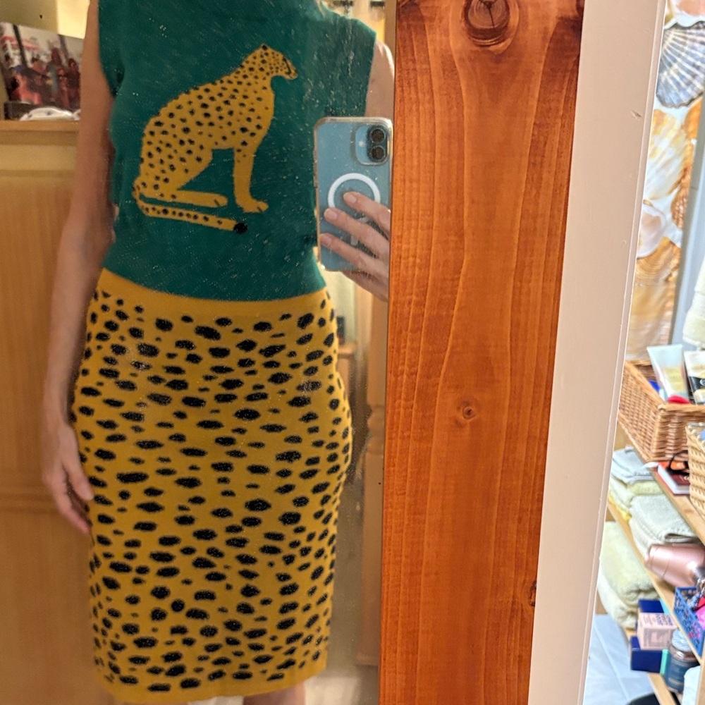 Chic Leopard Print Pencil Skirt in Yellow and Green